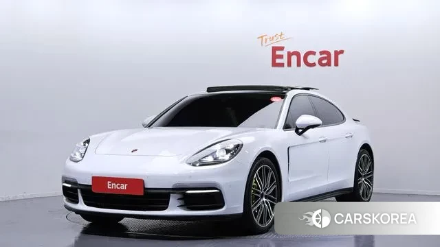 Porsche Panamera (971) 2018 Белый из Кореи