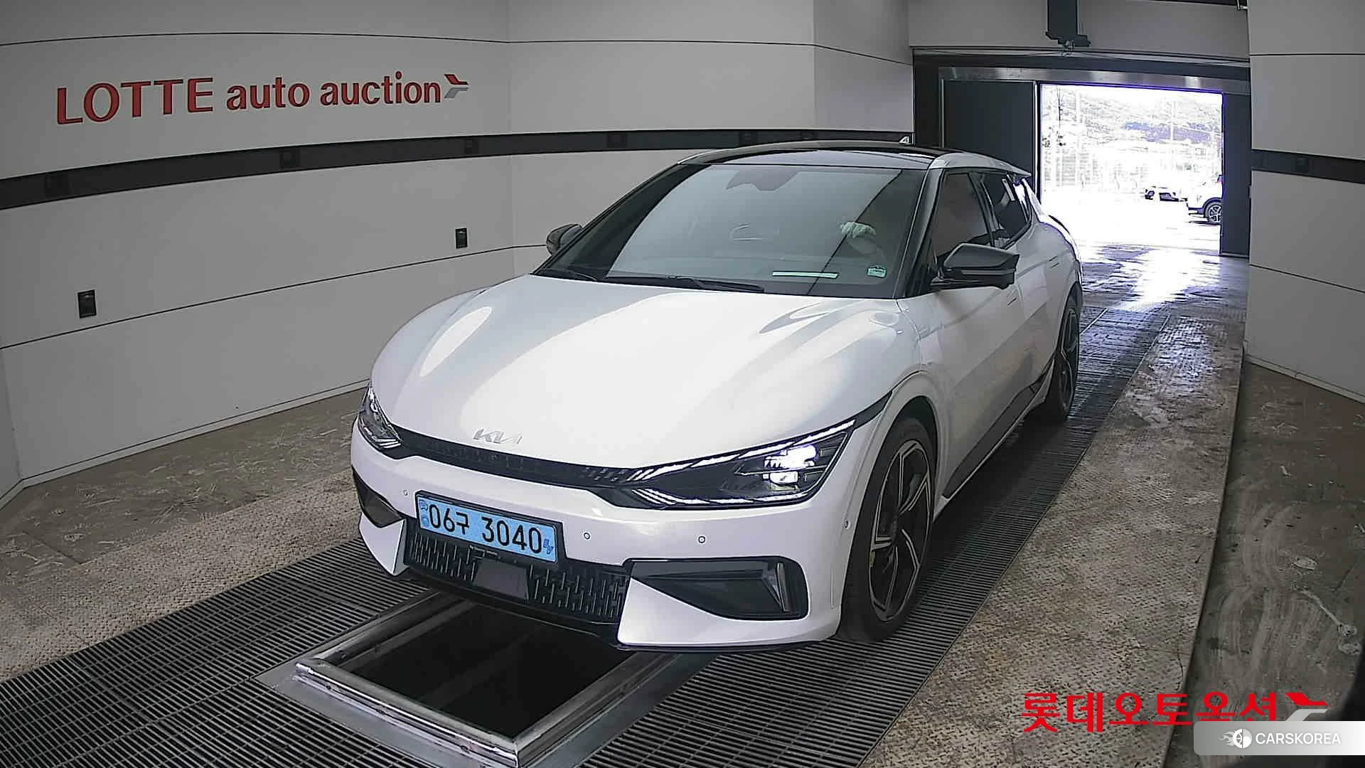 Kia EV6 GT 2023 Белый из Кореи