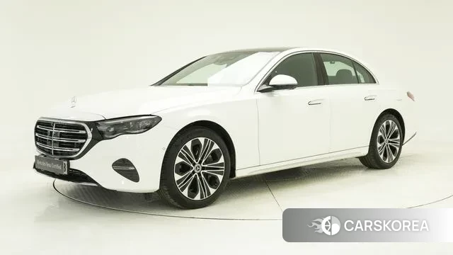 Mercedes-Benz E-Class W214 2025 Белый из Кореи