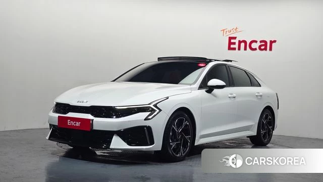 Kia The New K5 3rd generation 2023 Белый из Кореи
