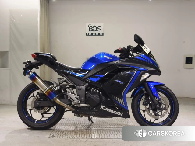 Проданный Kawasaki NINJA 250 2015 из Японии