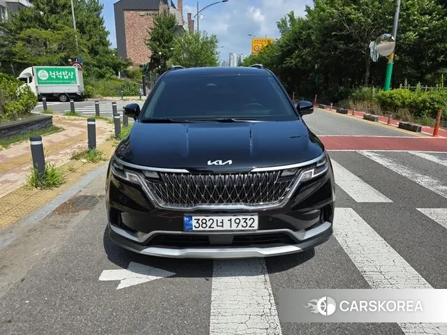 Kia Carnival 4th generation 2023 Черный из Кореи