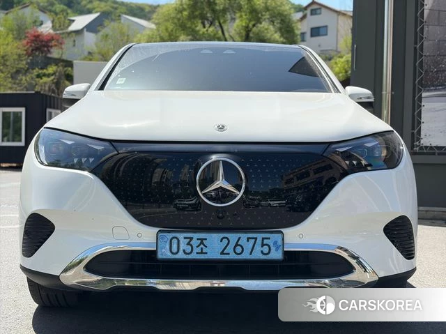 Mercedes-Benz EQE SUV X294 2024 Белый из Кореи