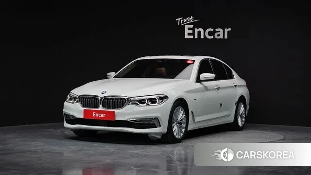BMW 5 Series (G30) 2018 Белый из Кореи