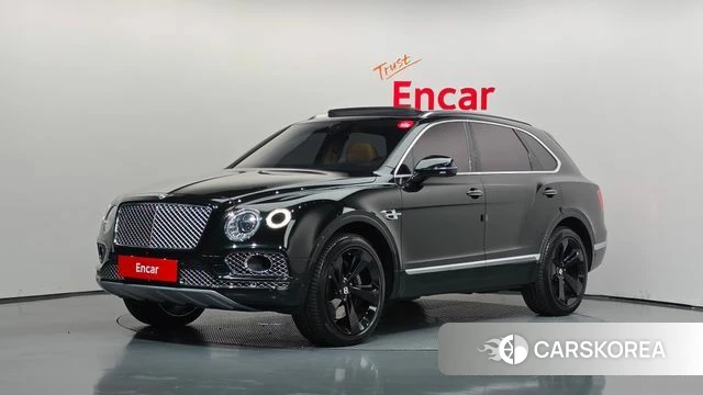 Bentley Bentayga 2018 Темно-зеленый из Кореи