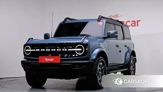 Ford Bronco 6th Generation 2022 Цвет галактики из Кореи