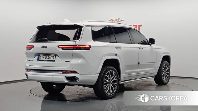 Jeep Grand Cherokee (WL) 2022 Белый из Кореи