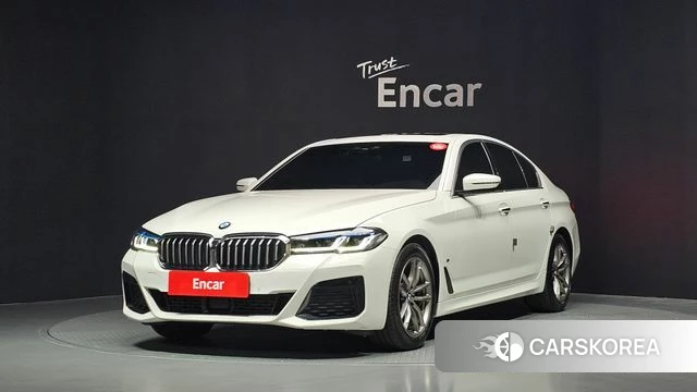 BMW 5 Series (G30) 2018 Белый из Кореи