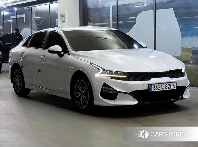 Kia K5 3rd generation 2022 Белый из Кореи