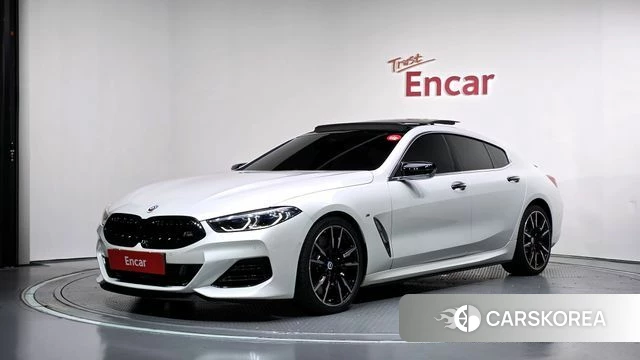 BMW 8 Series (G15) 2023 Белый из Кореи
