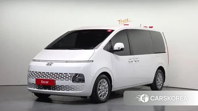 Hyundai Staria 2022 Белый из Кореи