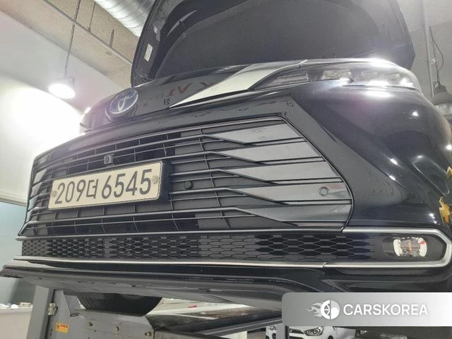 Toyota Sienna 4th Generation 2022 Черный из Кореи