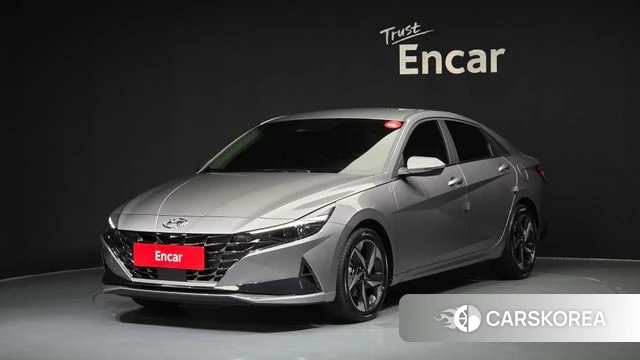 Hyundai Avante (CN7) 2023 Серебристо-серый из Кореи