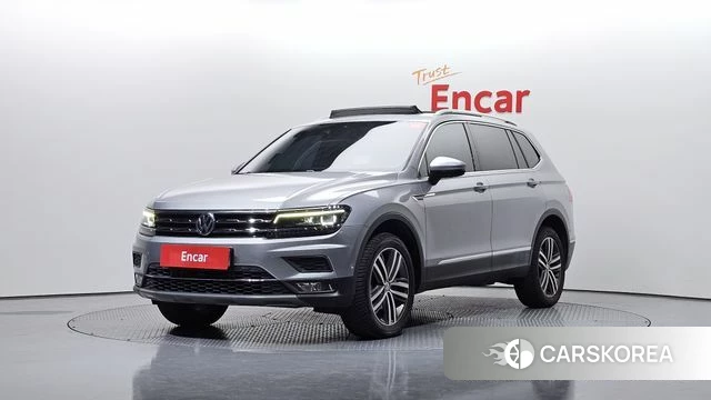 Volkswagen Tiguan Allspace 2020 Серебряный из Кореи