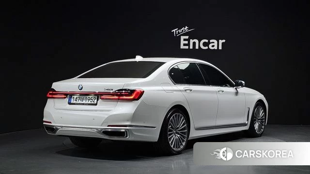 BMW 7 Series (G11) 2022 Белый из Кореи