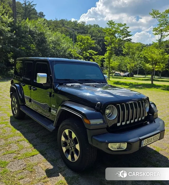Jeep Wrangler (JL) 2022 Черный из Кореи