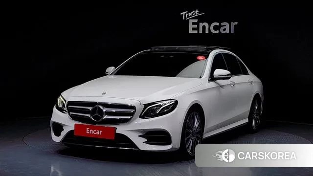 Mercedes-Benz E-Class W213 2019 Белый из Кореи