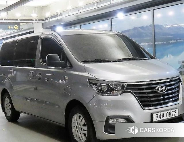 Hyundai The New Grand Starex 2019 Серебряный из Кореи
