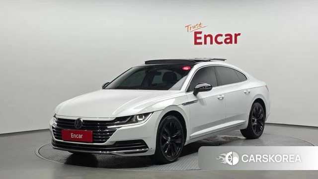 Volkswagen Arteon 2019 Белый из Кореи