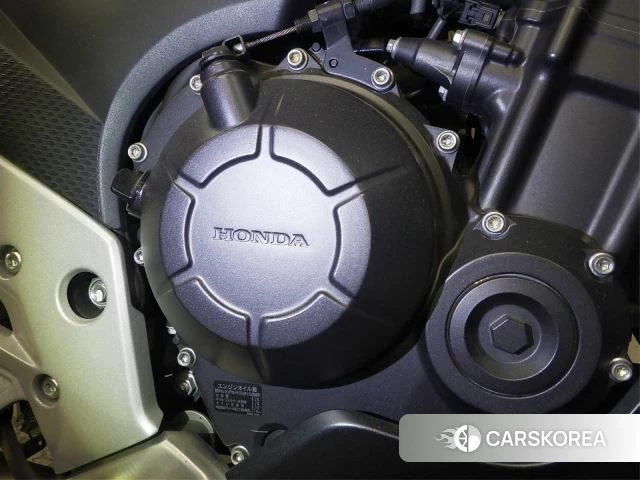 Engine photo