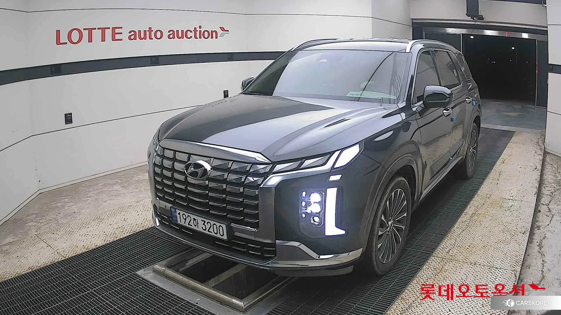 Hyundai Palisade 2023 Robust Emerald Pearl из Кореи