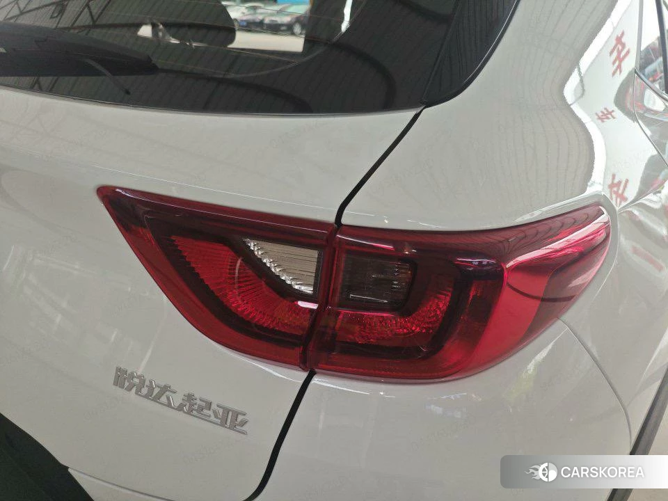 Kia KX1 2020 Белый из Китая