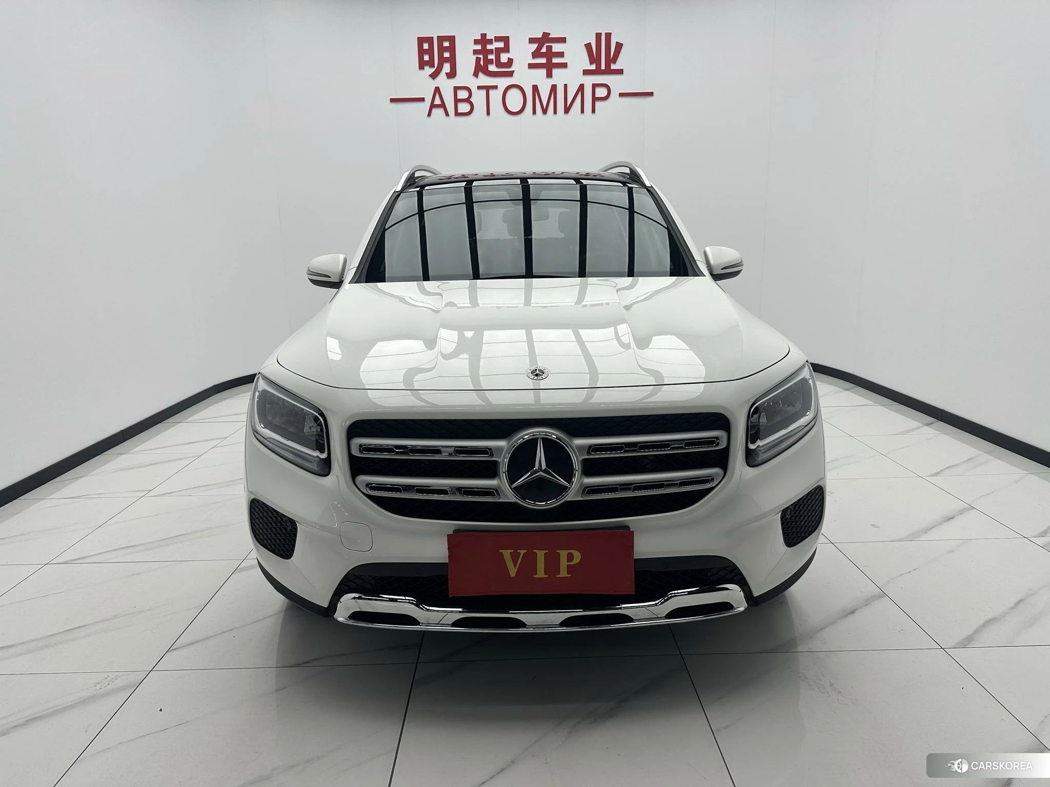 Mercedes-Benz GLB 2021 Белый из Китая