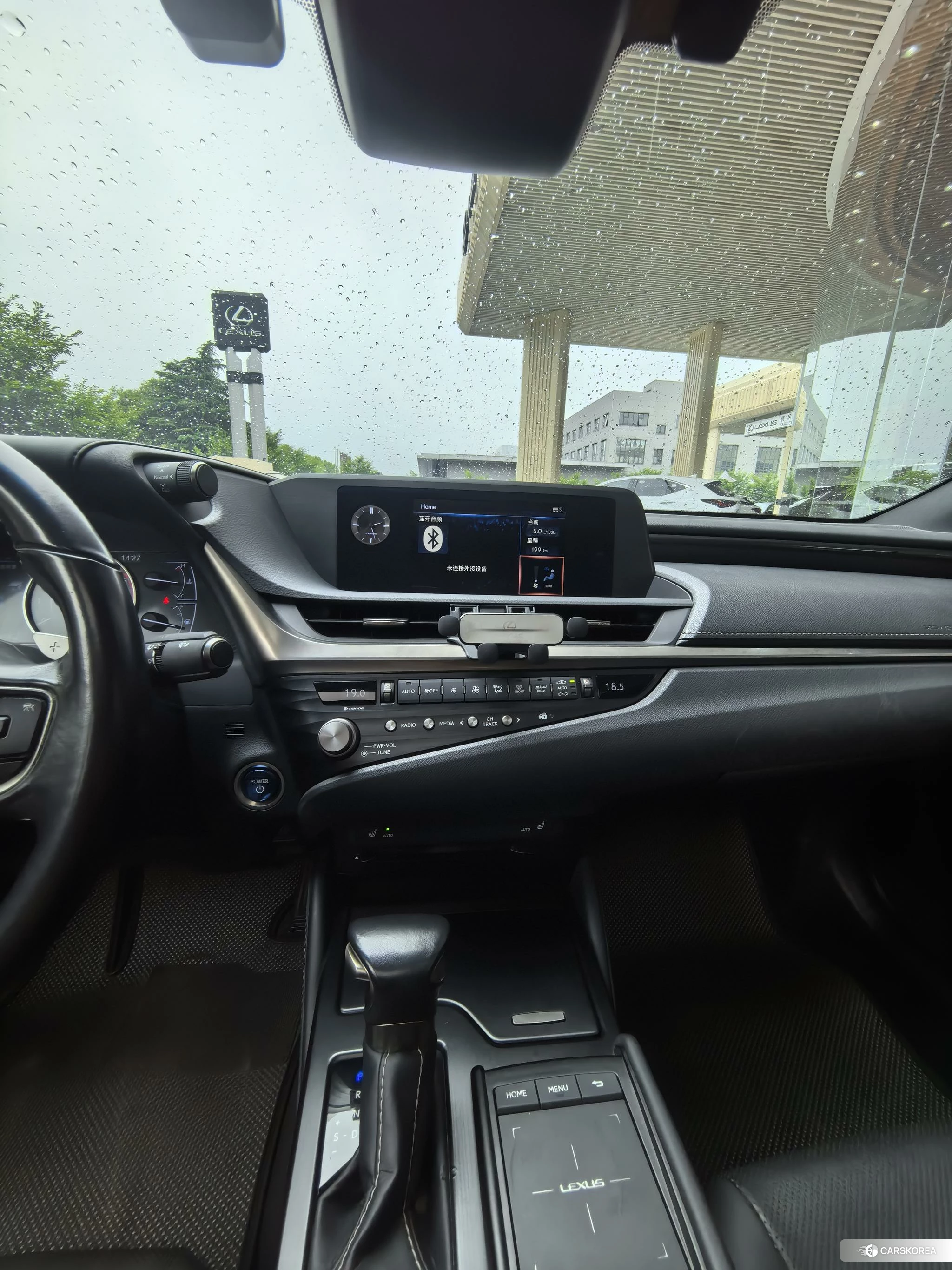 Lexus ES 2019 Серебристо-серый из Китая