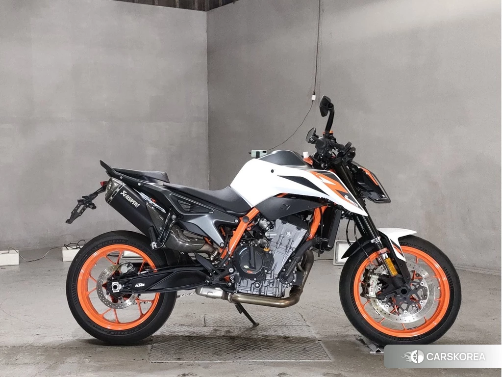 Проданный KTM 890 DUKE R 2021 из Японии, фото 2