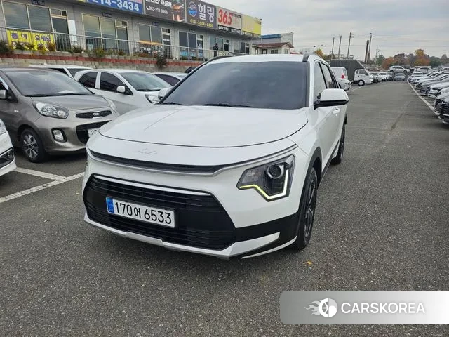 Kia Di Ol Nu Niro 2022 Белый из Кореи