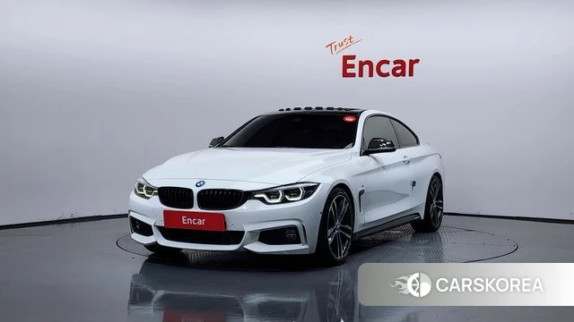 BMW 4 Series (F32) 2018 Белый из Кореи
