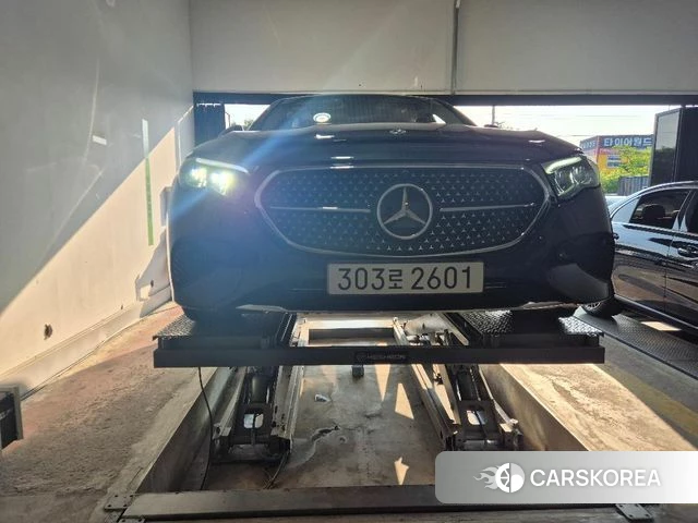 Mercedes-Benz E-Class W214 2025 Серый из Кореи