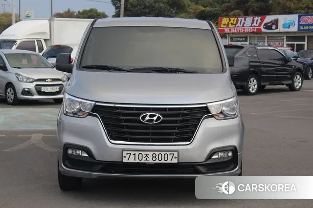 Hyundai The New Grand Starex 2020 Серый из Кореи