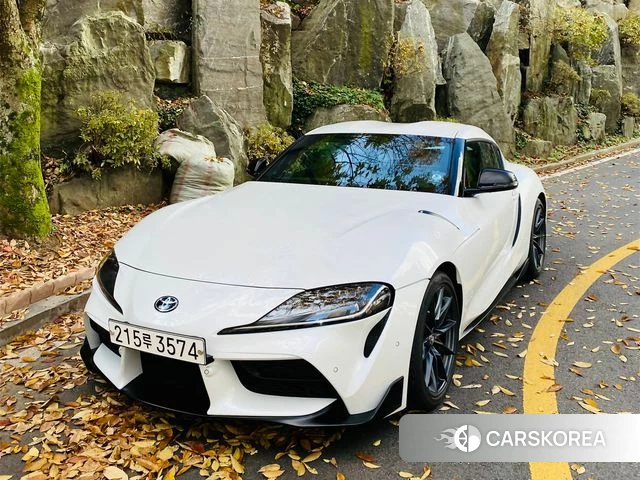 Toyota Supra 5th Generation 2023 Белый из Кореи