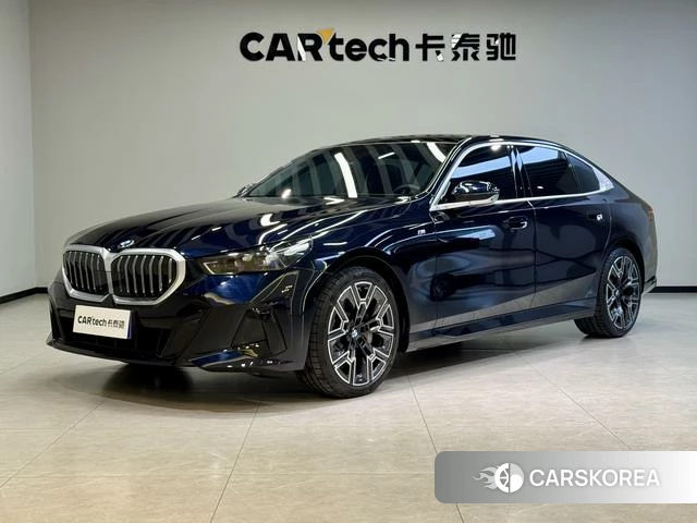 BMW 5 series 2025 Черный из Китая