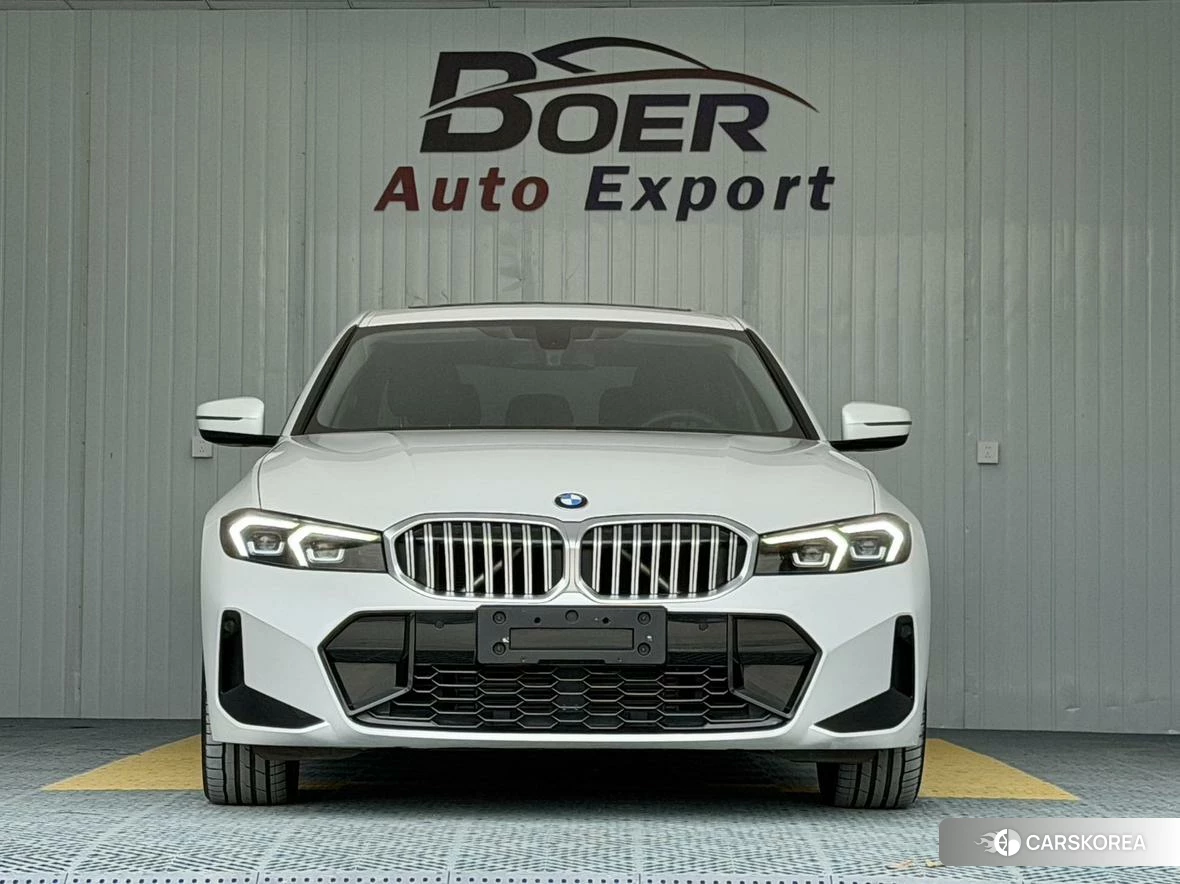 BMW 3 series 2022 Белый из Китая
