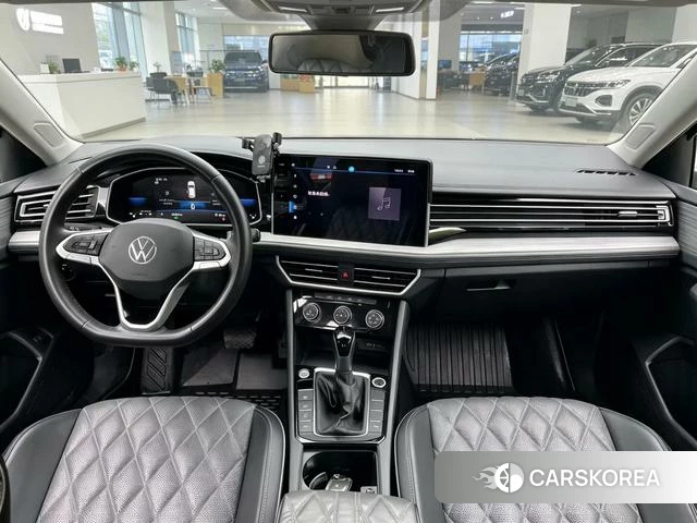 Volkswagen Sagitar 2023 Черный из Китая