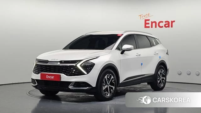 Kia Sportage 5th Generation Hybrid 2023 Белый из Кореи