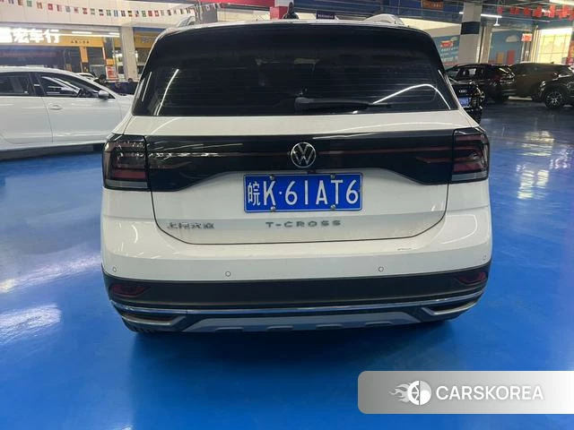 Volkswagen Tu Kai 2021 Белый из Китая