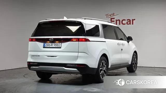 Kia Carnival 4th generation 2020 Белый из Кореи