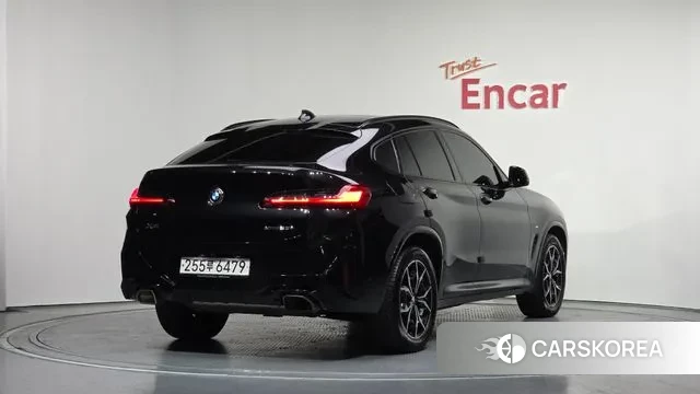 BMW X4 (G02) 2023 Черный из Кореи