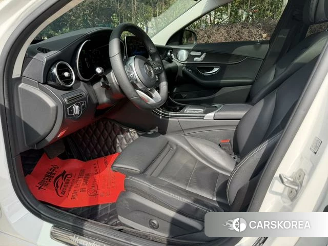 Mercedes-Benz Class C 2021 Белый из Китая