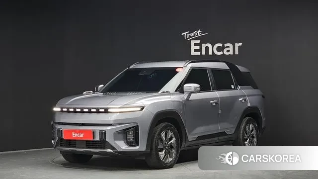 Ssangyong Torres EVX 2023 Светло-серебряный цвет из Кореи