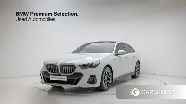 BMW 5 Series (G60) 2024 Белый из Кореи