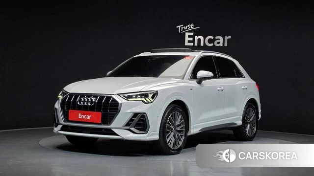 Audi Q3 (F3) 2022 Белый из Кореи