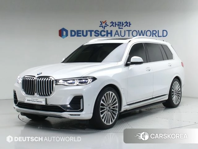 BMW X7 (G07) 2021 Белый из Кореи