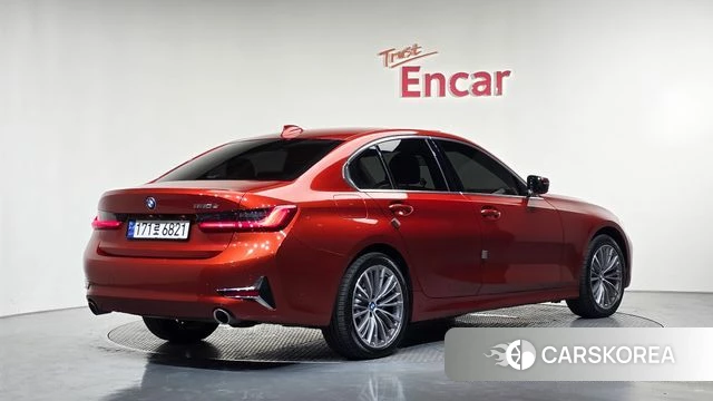 BMW 3 Series (G20) 2020 Оранжевый из Кореи