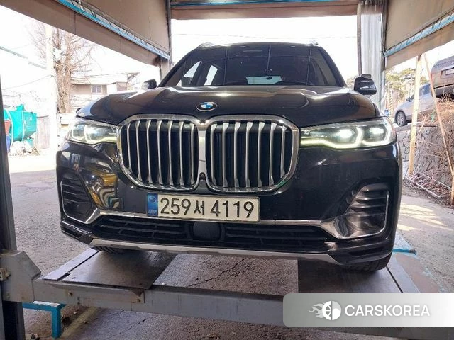 BMW X7 (G07) 2022 Черный из Кореи