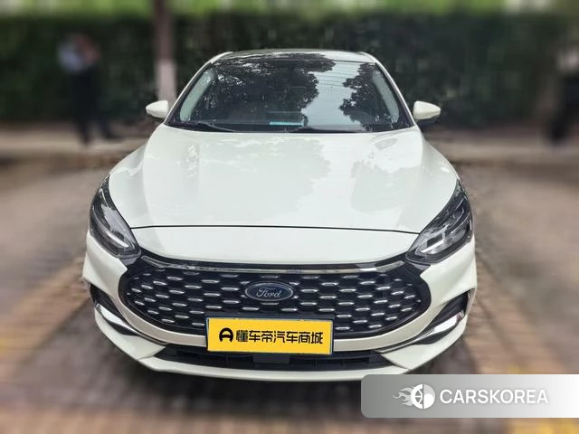 Ford Fox 2021 Белый из Китая