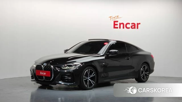 BMW 4 Series (G22) 2022 Черный из Кореи